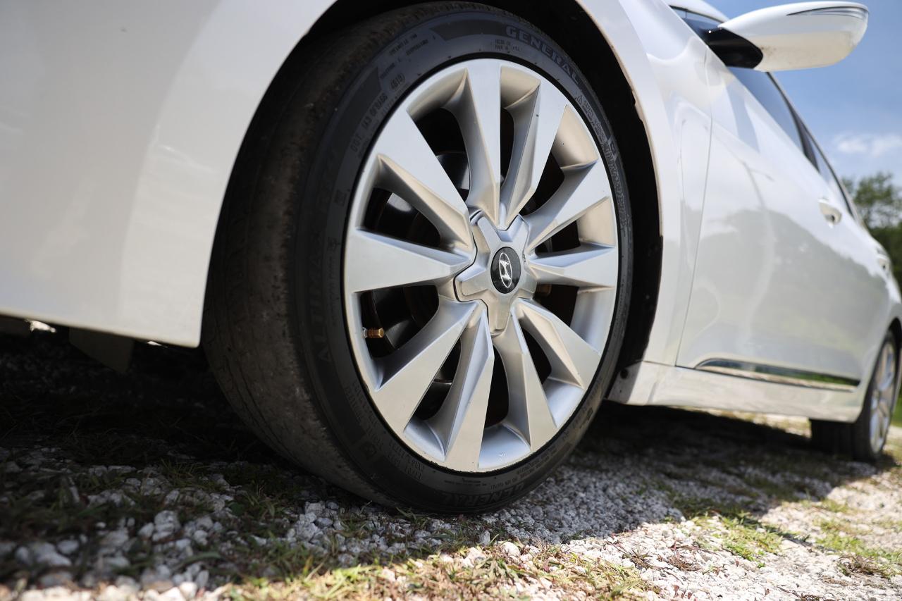 Hyundai Azera  2015