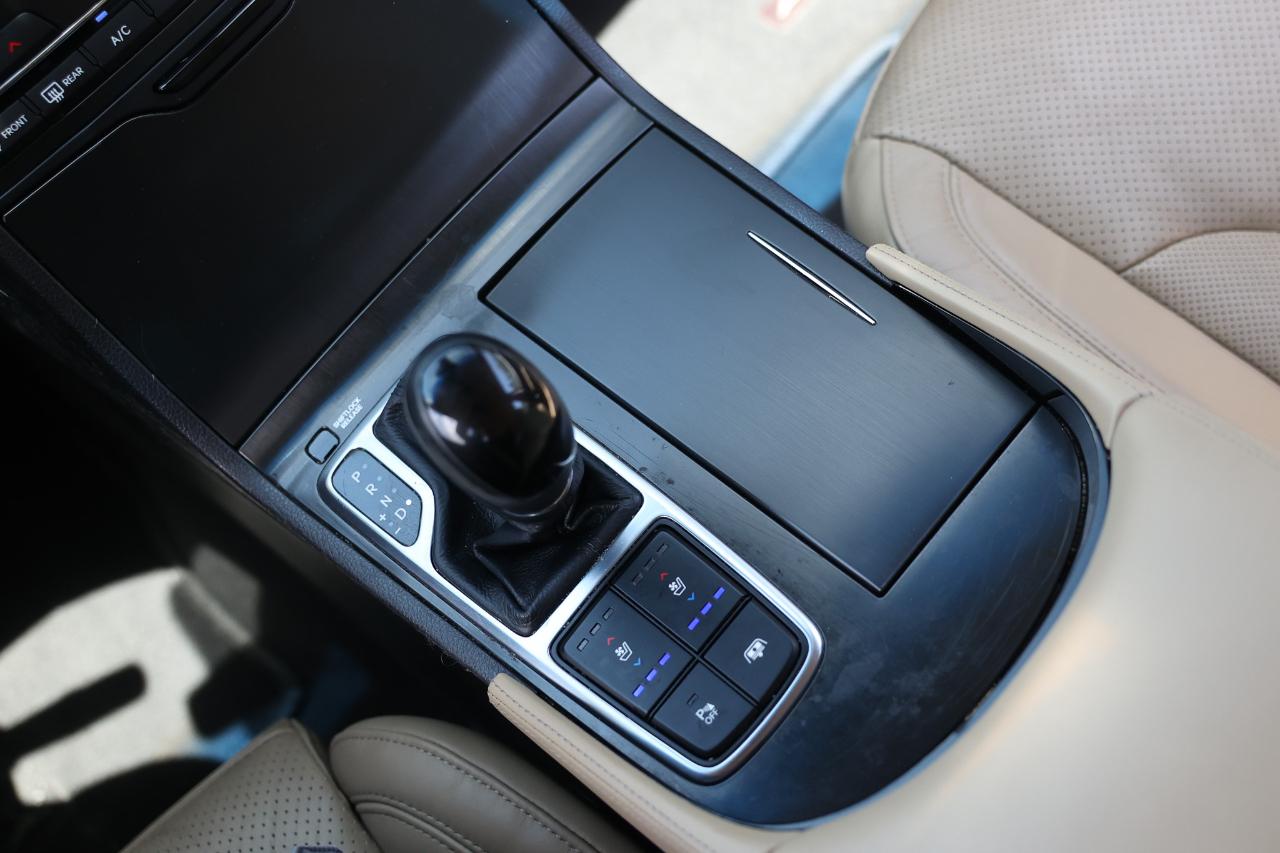 Hyundai Azera  2015