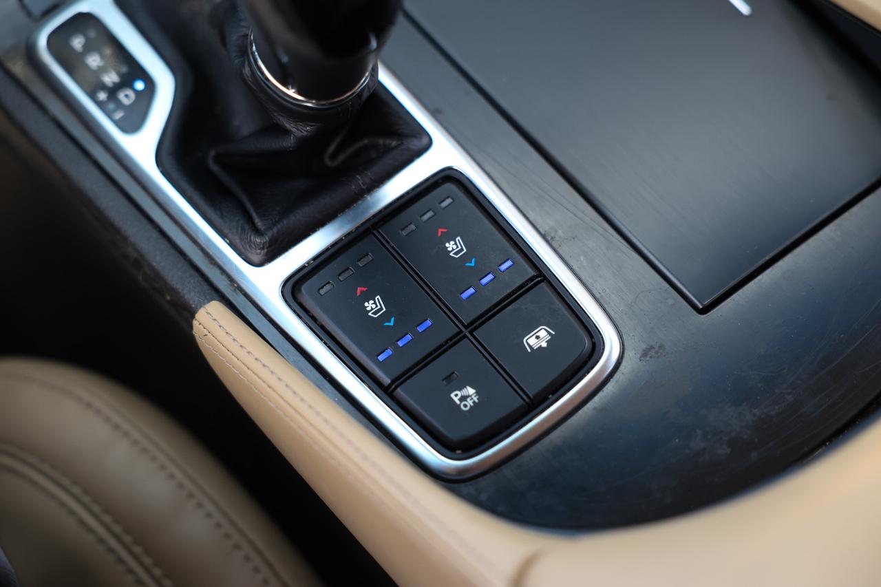 Hyundai Azera  2015