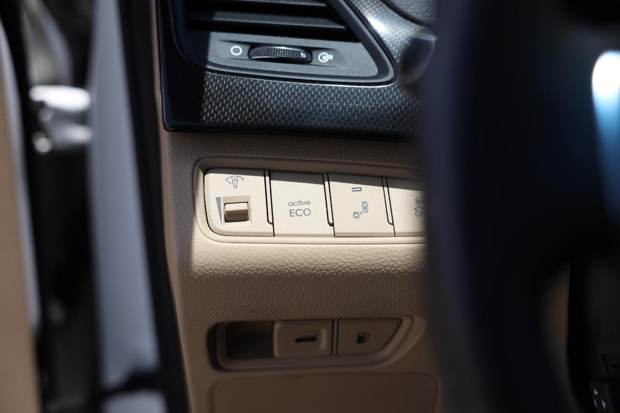 Hyundai Azera  2015