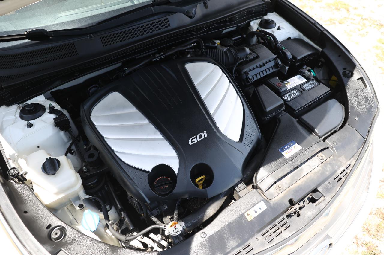 Hyundai Azera  2015