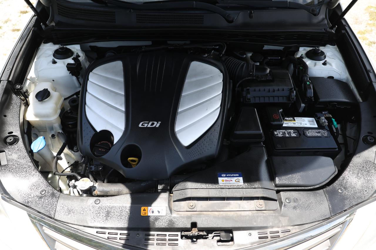Hyundai Azera  2015
