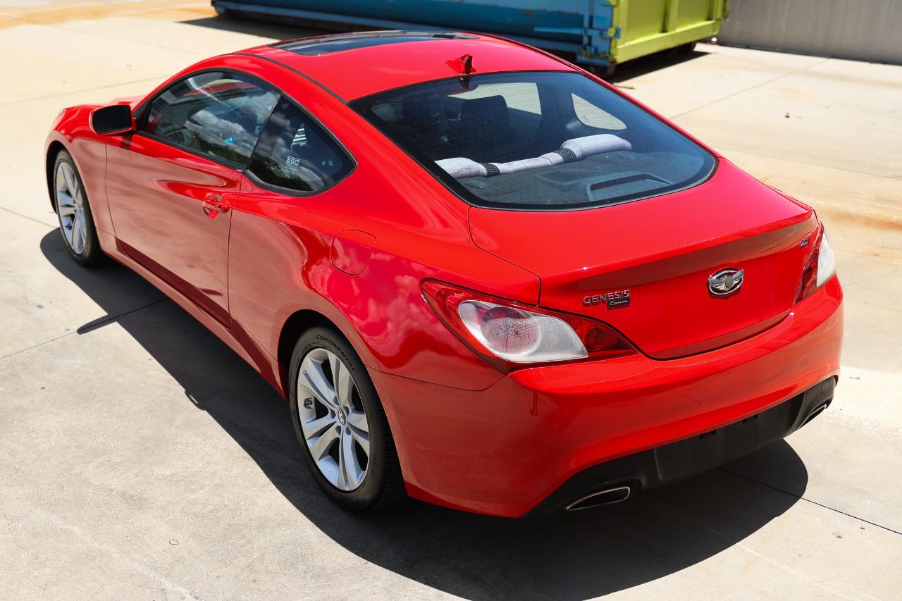Hyundai Genesis Coupe  2010