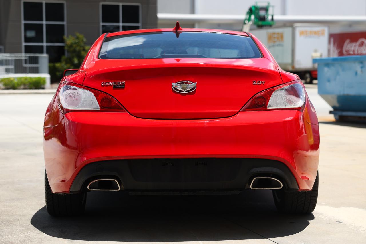 Hyundai Genesis Coupe  2010