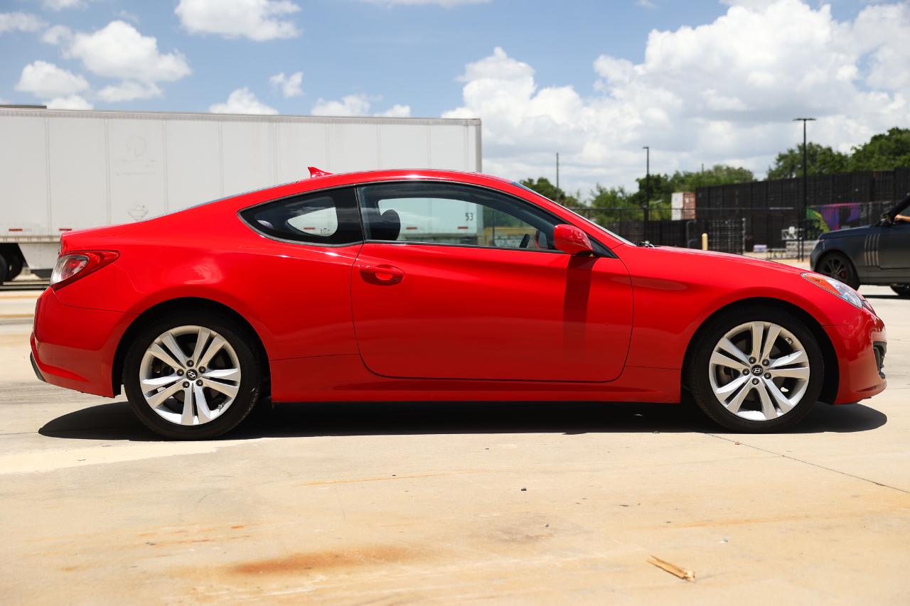 Hyundai Genesis Coupe  2010