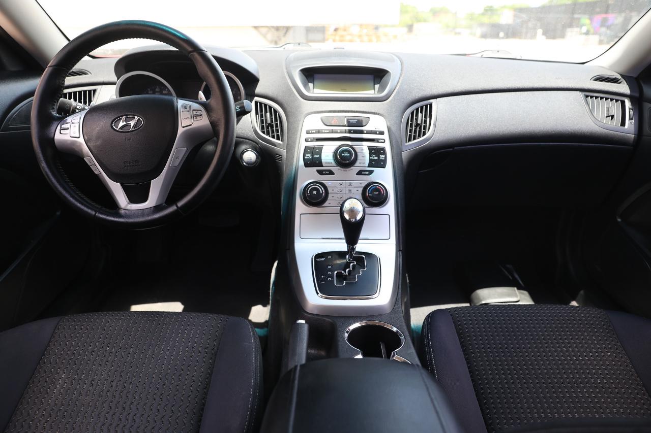 Hyundai Genesis Coupe  2010