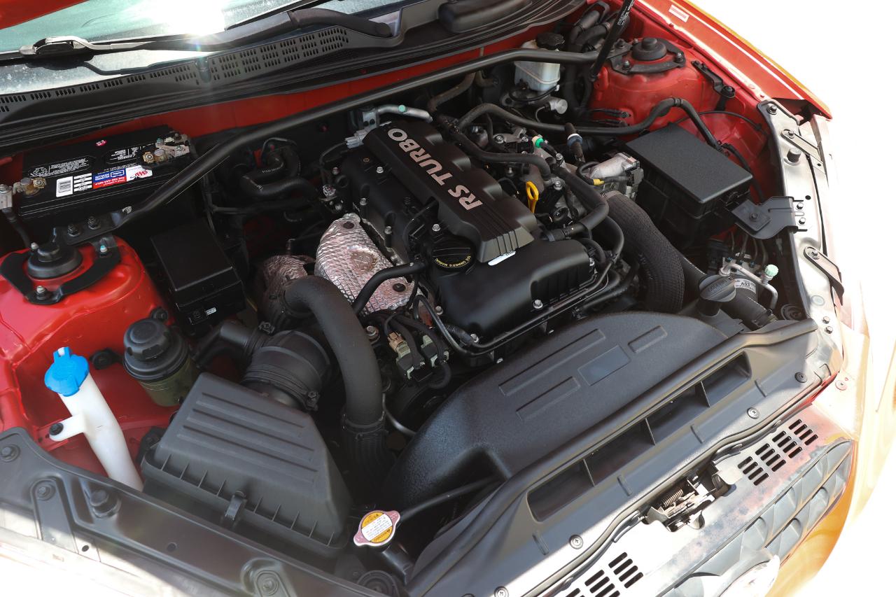 Hyundai Genesis Coupe  2010