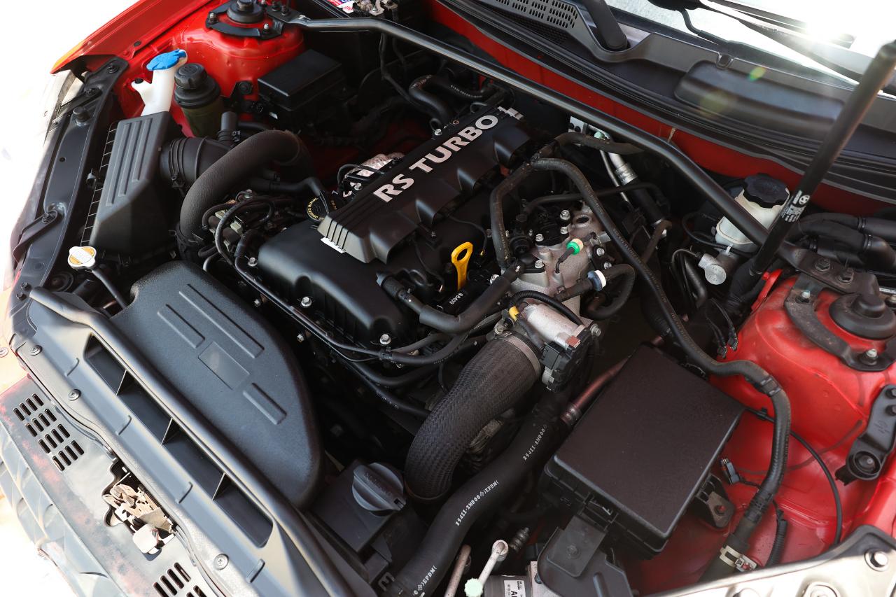 Hyundai Genesis Coupe  2010