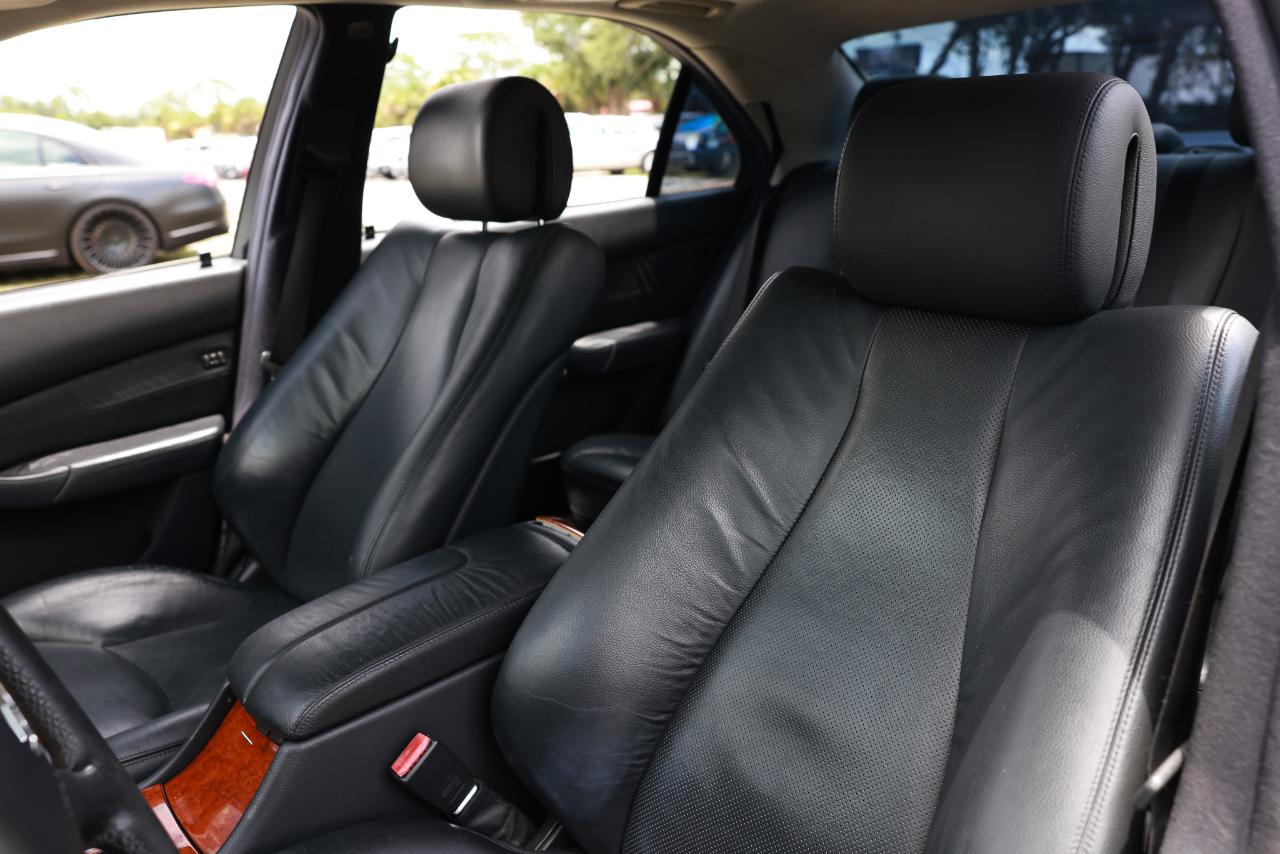 Mercedes-Benz S-Class  2004