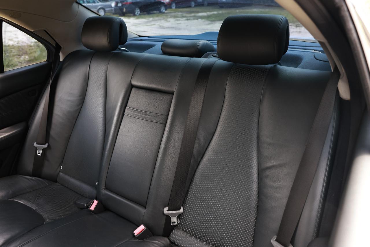 Mercedes-Benz S-Class  2004