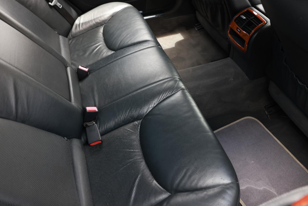 Mercedes-Benz S-Class  2004