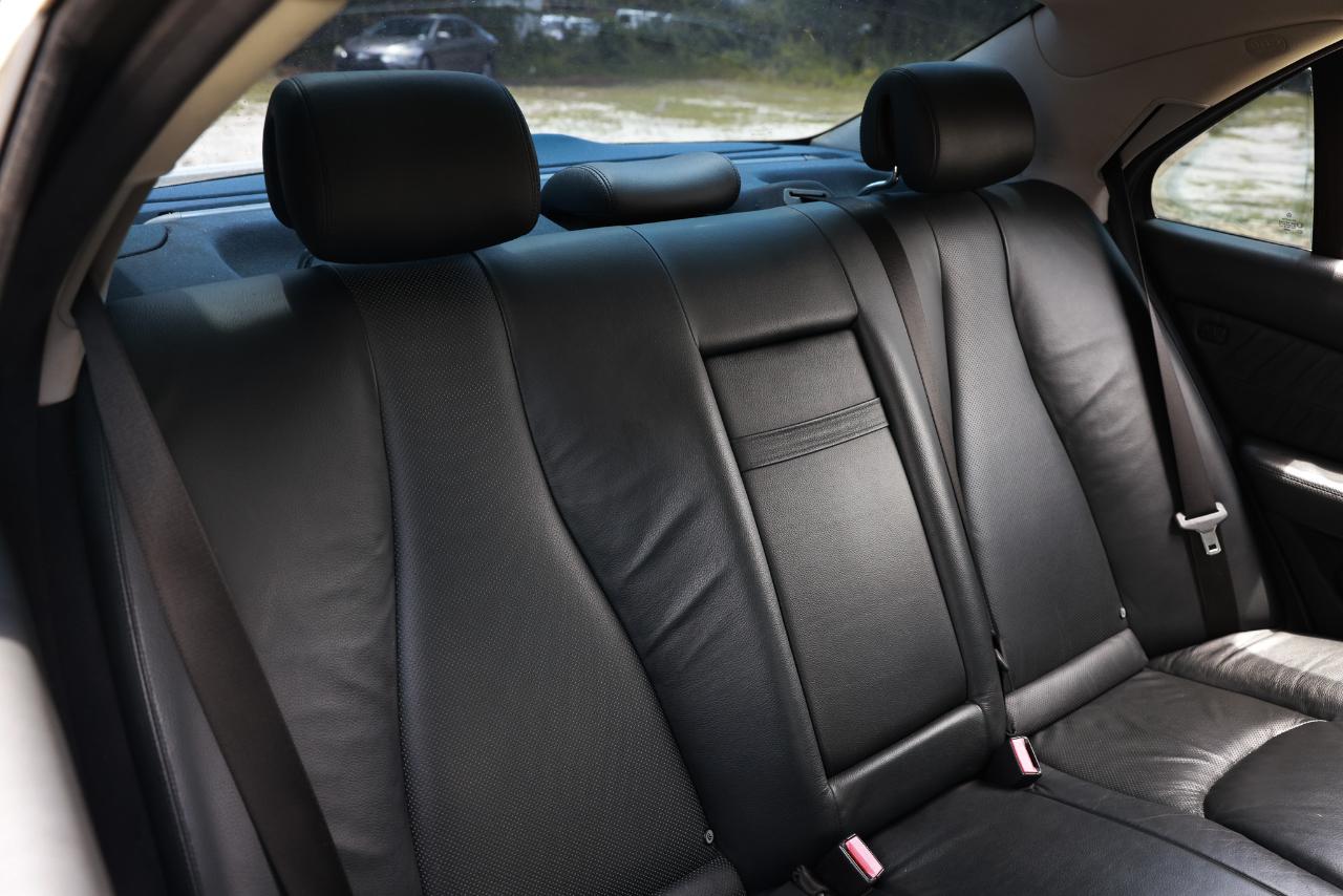 Mercedes-Benz S-Class  2004