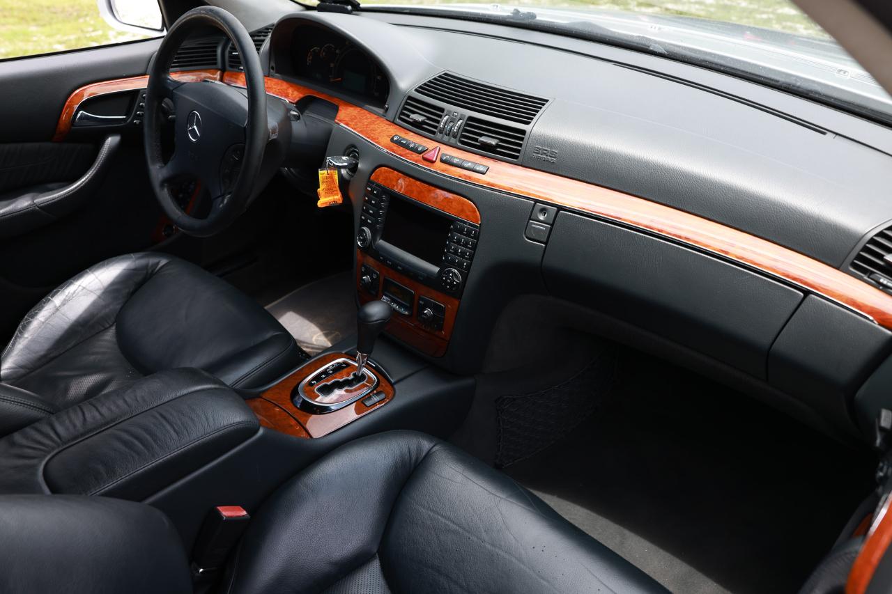 Mercedes-Benz S-Class  2004