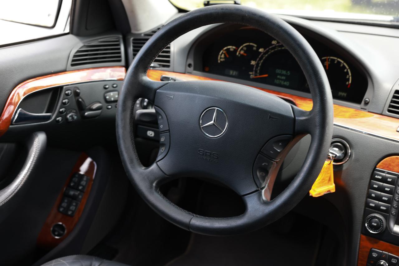 Mercedes-Benz S-Class  2004