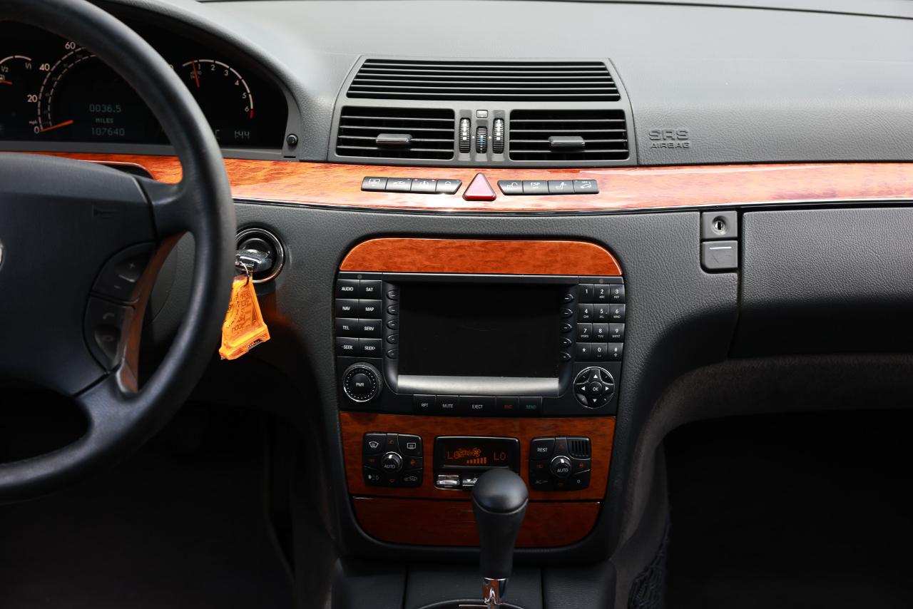 Mercedes-Benz S-Class  2004
