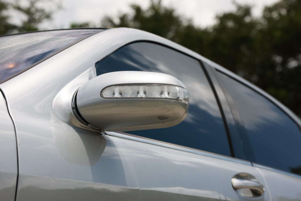 Mercedes-Benz S-Class  2004