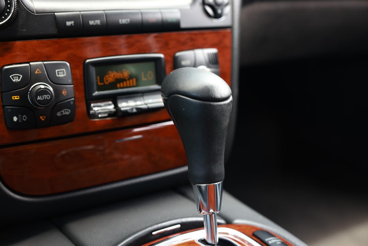 Mercedes-Benz S-Class  2004