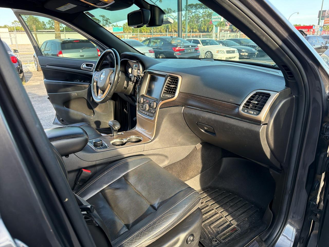 Jeep Grand Cherokee  2014