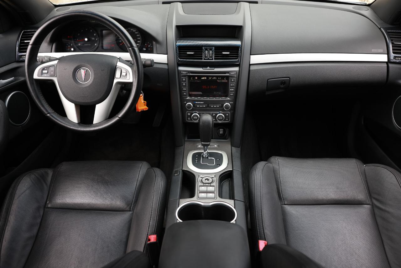 Pontiac G8  2009