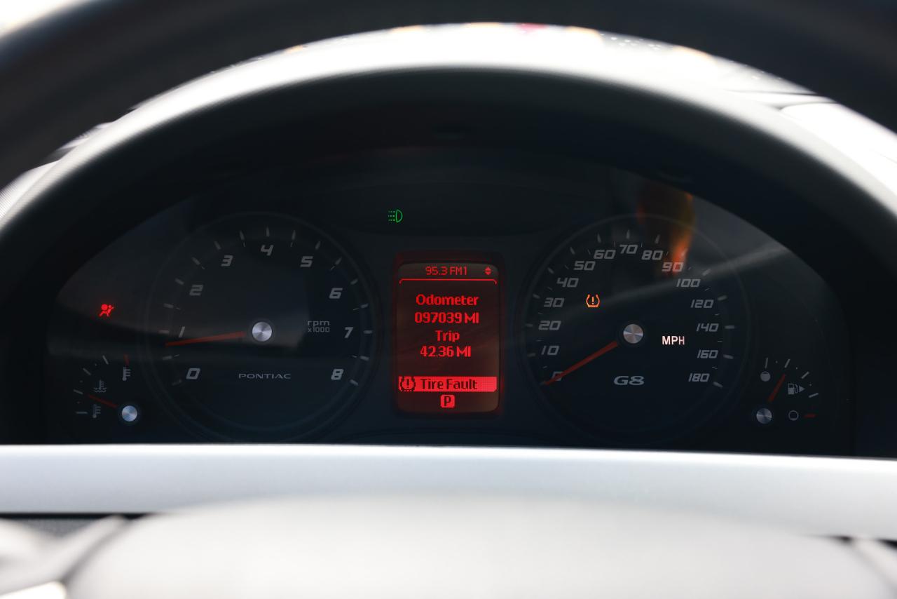 Pontiac G8  2009