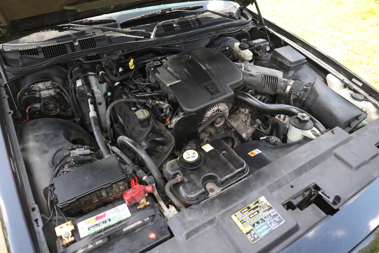 Ford Crown Victoria  2004