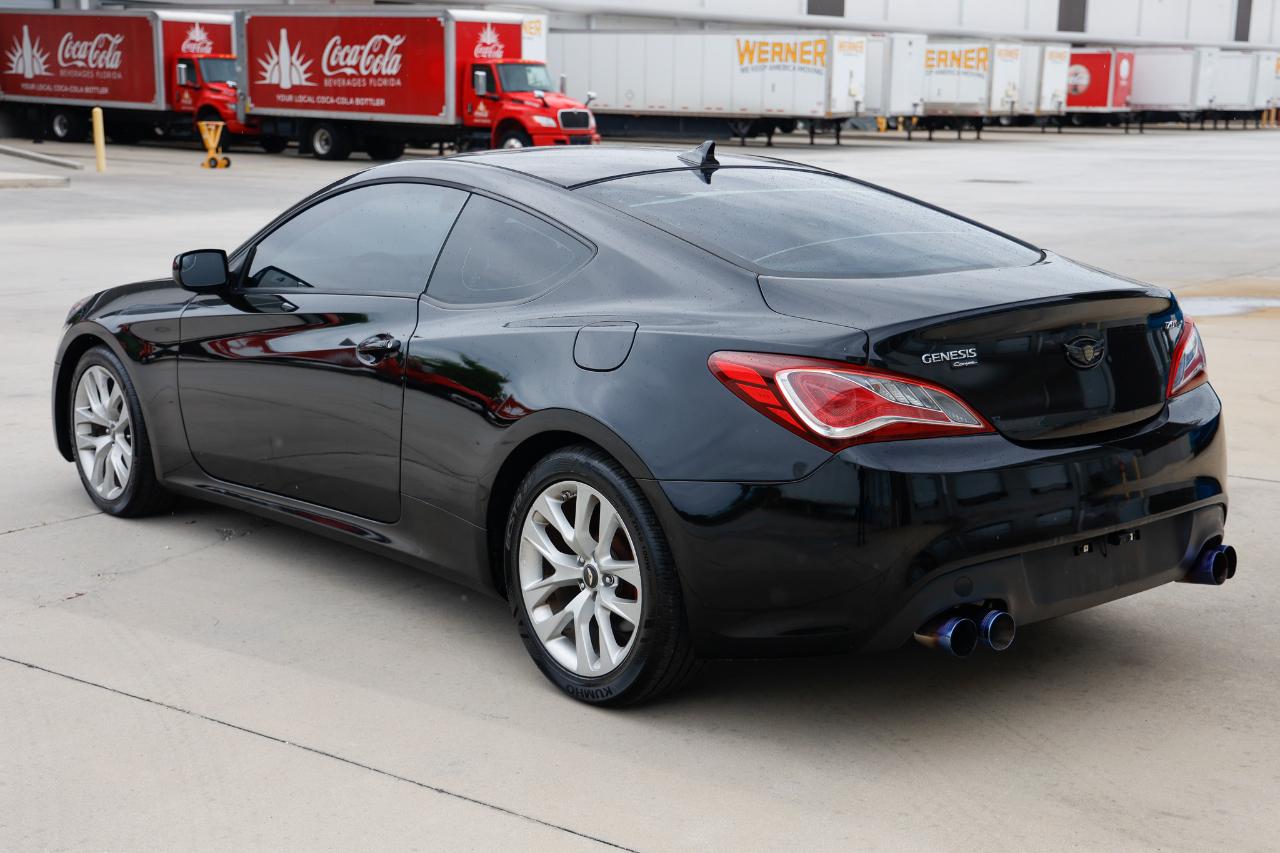 Hyundai Genesis Coupe  2013