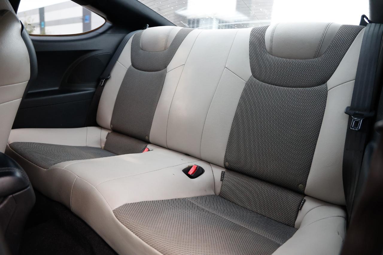 Hyundai Genesis Coupe  2013
