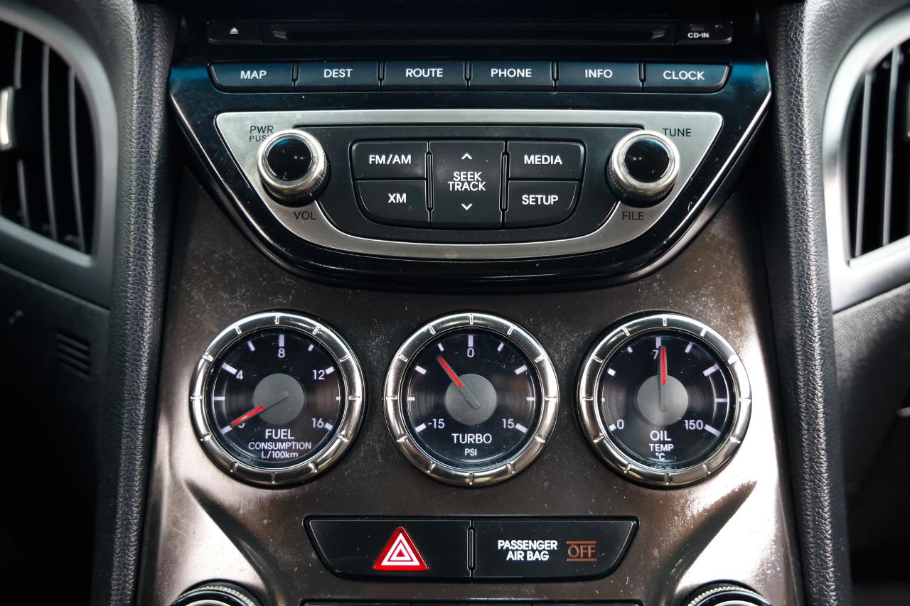 Hyundai Genesis Coupe  2013