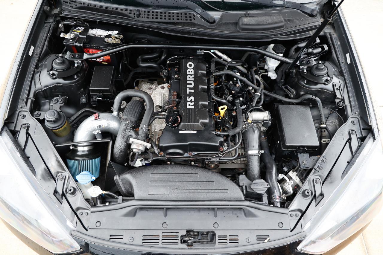 Hyundai Genesis Coupe  2013