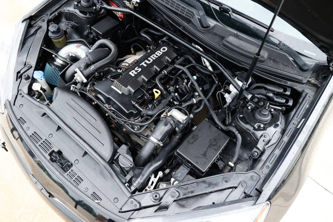 Hyundai Genesis Coupe  2013