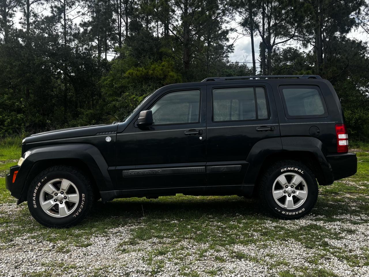 Jeep Liberty  2012