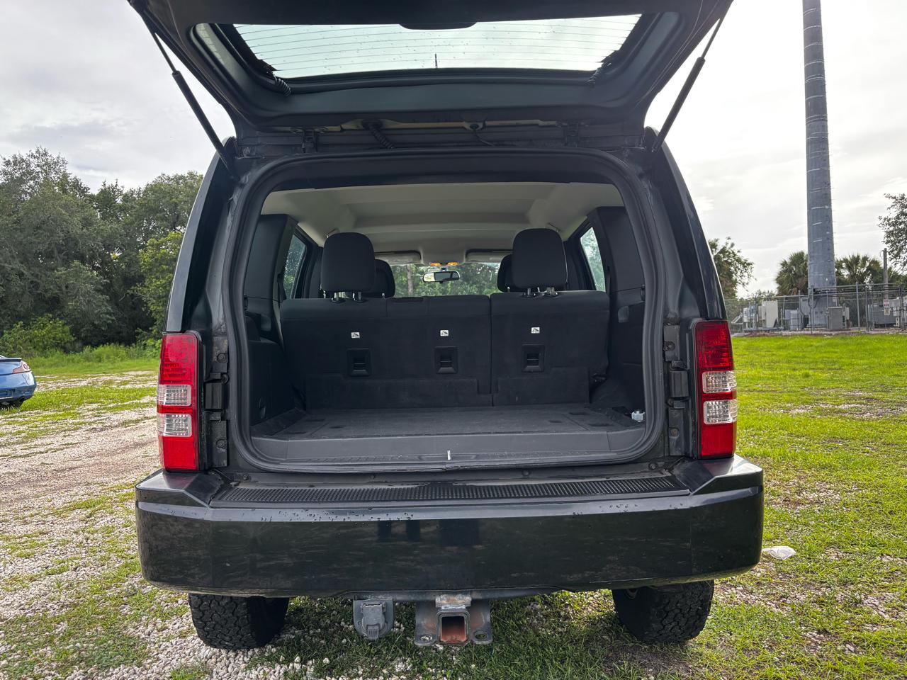 Jeep Liberty  2012