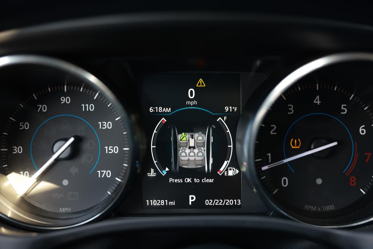 Jaguar XE  2017
