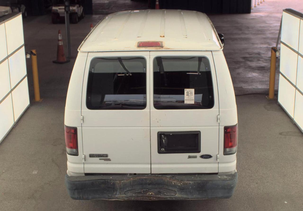 Ford Econoline Cargo Van  2011