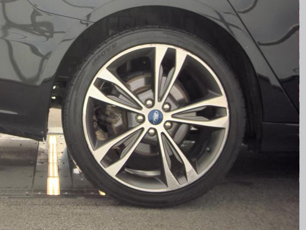 Ford Fusion  2019