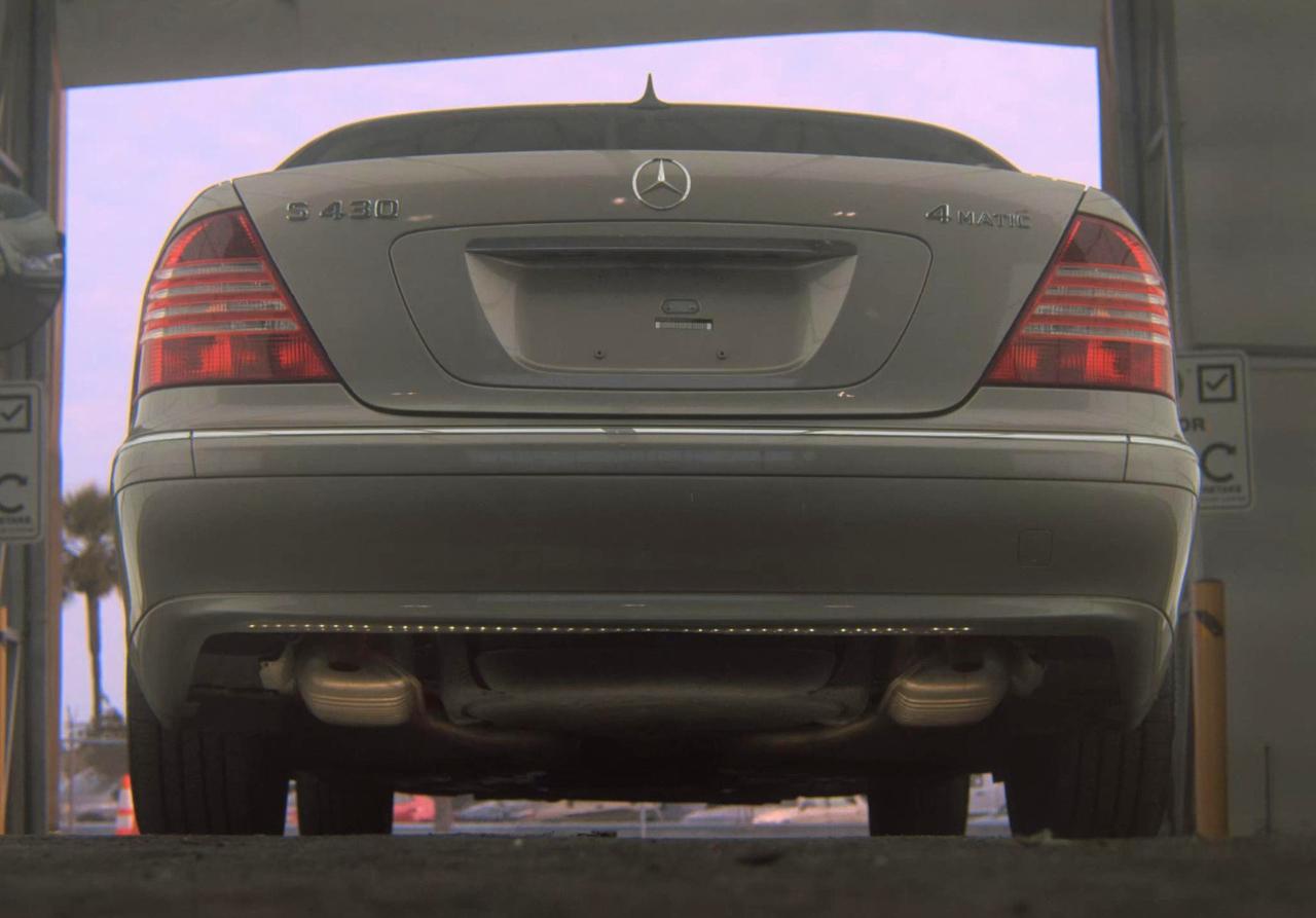 Mercedes-Benz S-Class  2006