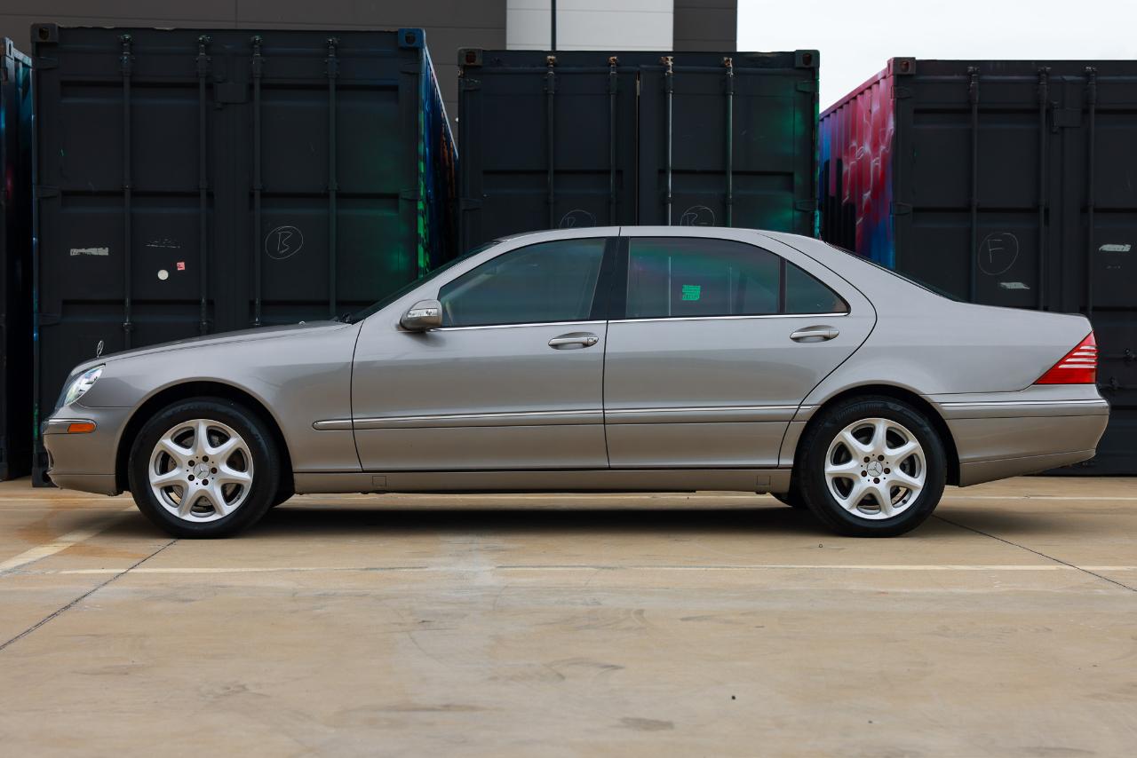 Mercedes-Benz S-Class  2006
