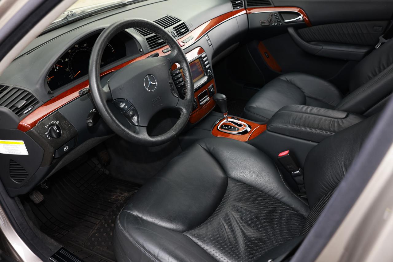 Mercedes-Benz S-Class  2006