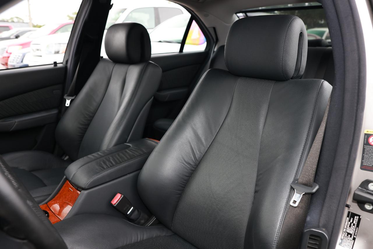 Mercedes-Benz S-Class  2006