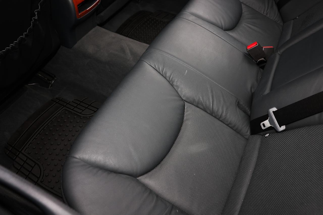 Mercedes-Benz S-Class  2006