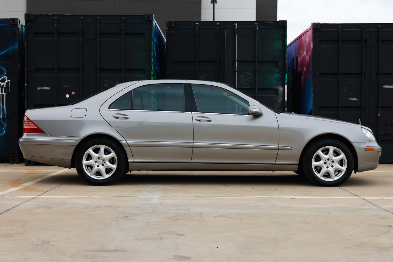 Mercedes-Benz S-Class  2006
