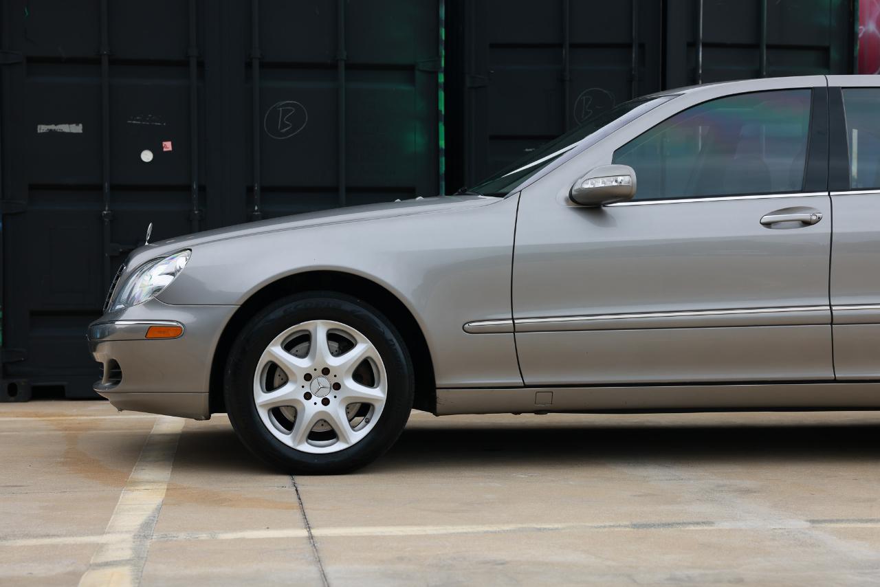 Mercedes-Benz S-Class  2006