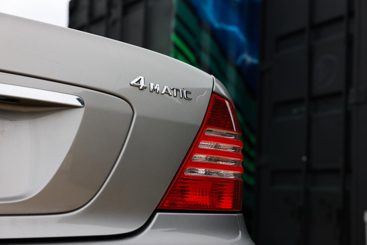 Mercedes-Benz S-Class  2006