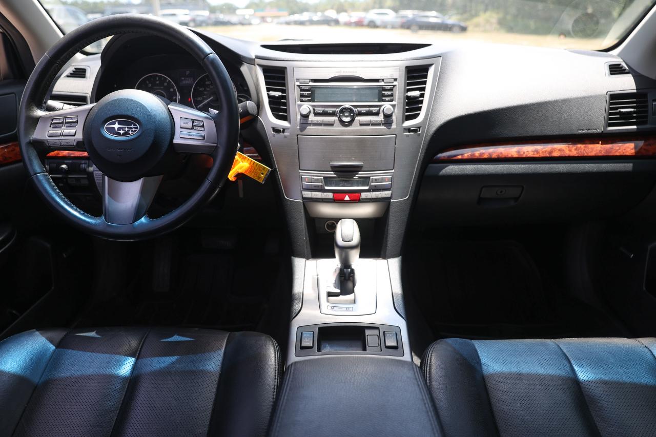 Subaru Outback  2011