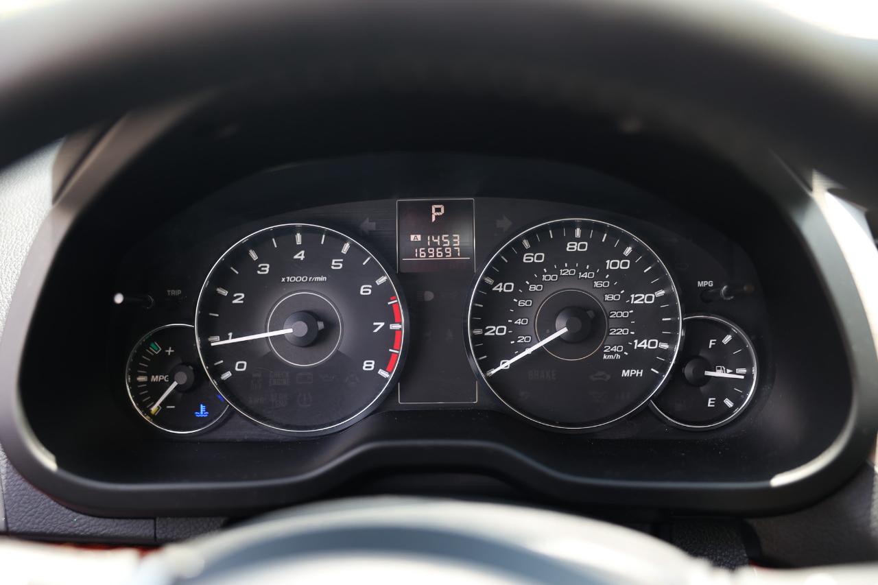 Subaru Outback  2011