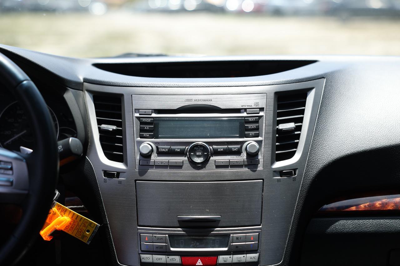 Subaru Outback  2011