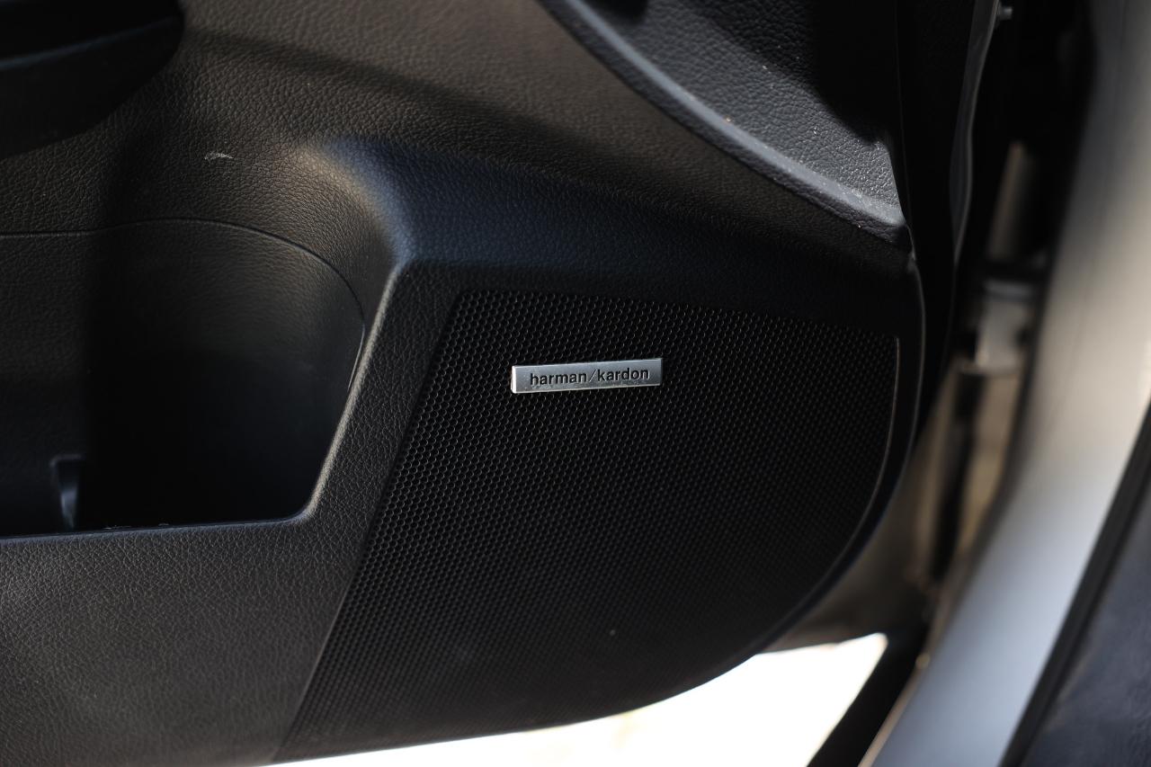 Subaru Outback  2011