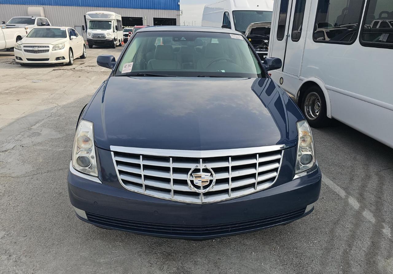 Cadillac DTS  2008