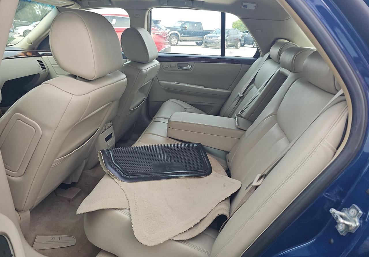 Cadillac DTS  2008