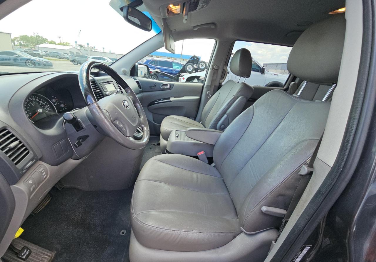 Kia Sedona  2014